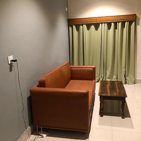 Dakini House Hotell Siliguri Exteriör bild